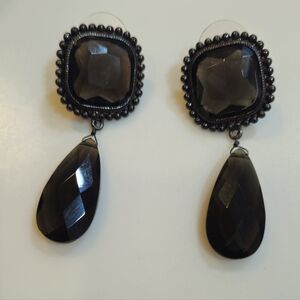 Vintage Carolee Black Teardrop Earrings